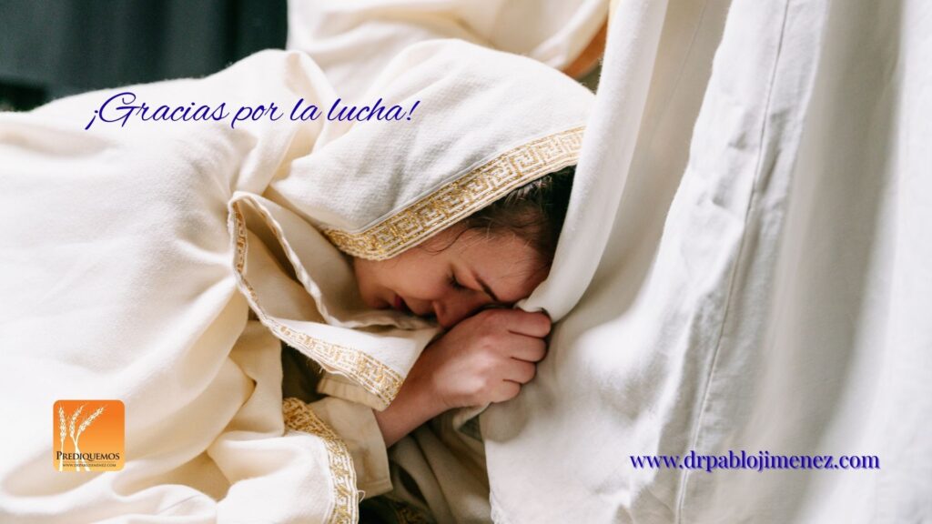 Thanksgiving
Acción de gracias
Gracias por la lucha